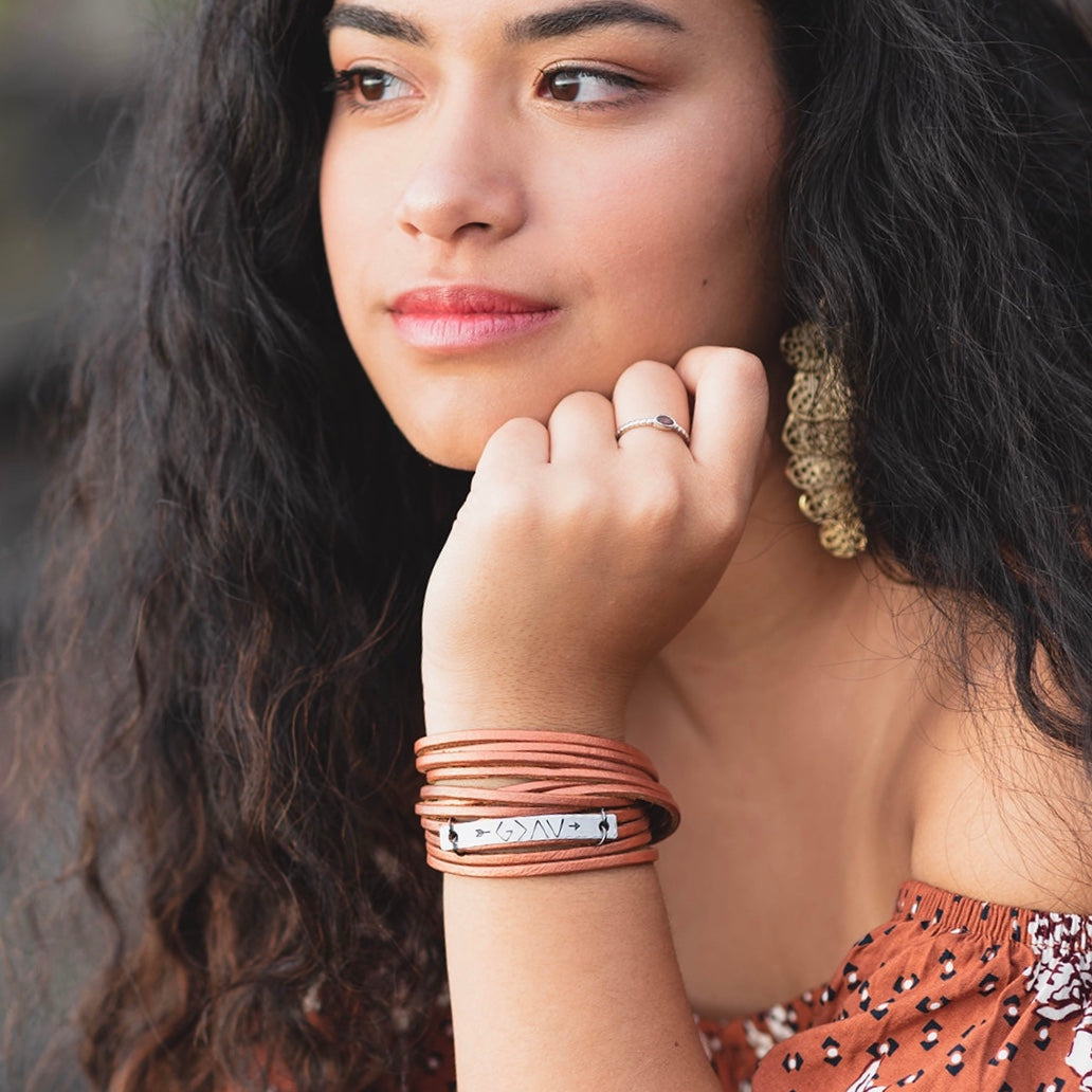Adjustable bar bracelet online