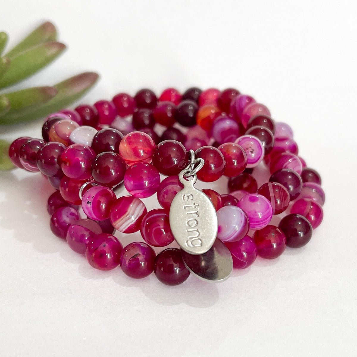 MOREL NATURAL PINK BEADS BRACELET WITH RED COLOR HEART SHAPE